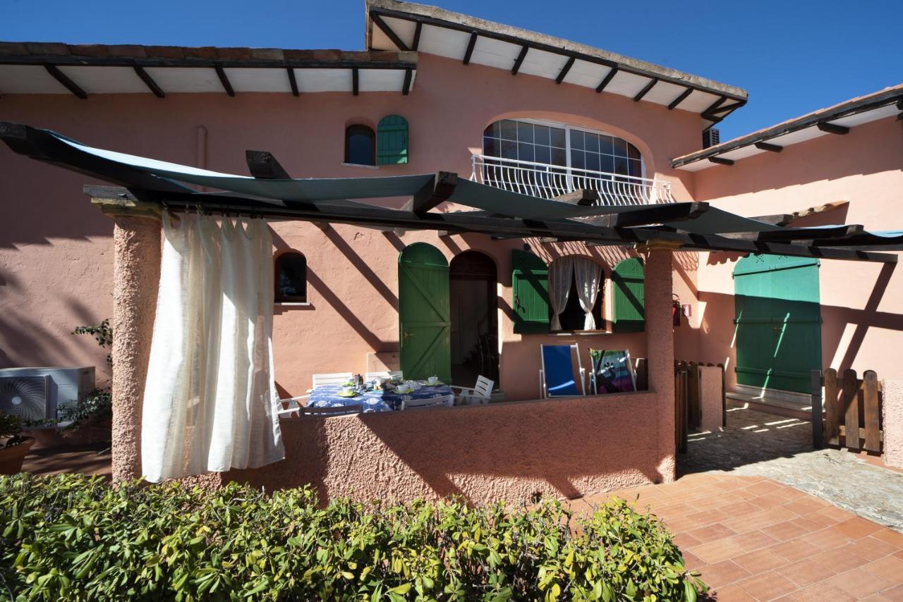 Apart-hotel Gavila's Residenza Turistico Alberghiera Porto Azzurro