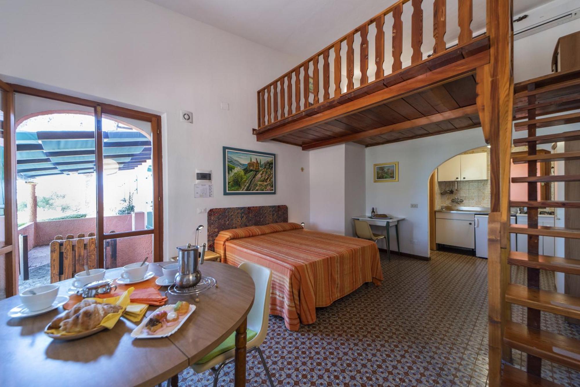 Apart-hotel Gavila's Residenza Turistico Alberghiera Porto Azzurro